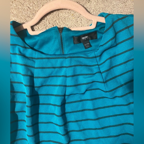 Target Mossimo Supply Co. Fit and Flare Dress (Teal and Navy Blue Stripes) - Picture 4 of 4